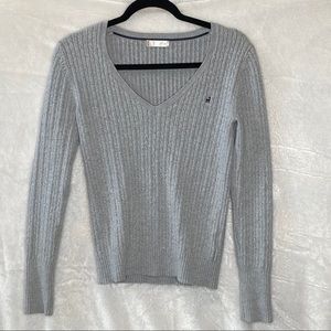 Old Navy Perfect Fit Cable Knit Pullover Sweater